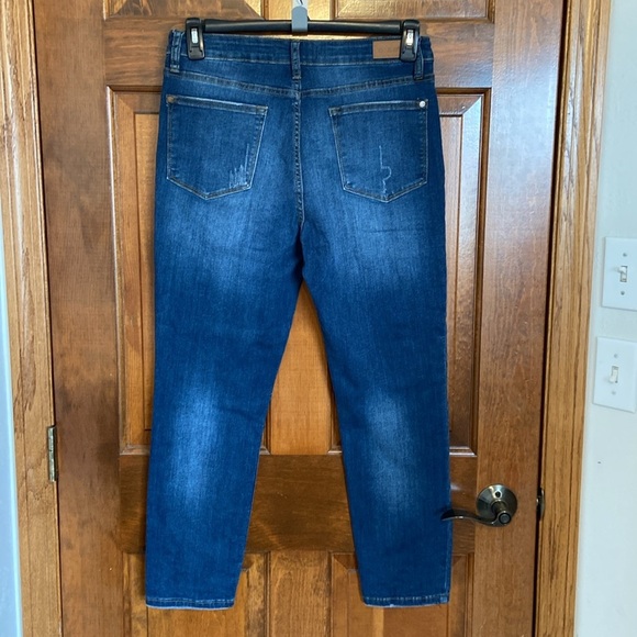 Judy Blue Lis Angeles Relaxed Fit Ankle Hi Rise Distress Jeans Size 31 x 26” - Picture 2 of 14